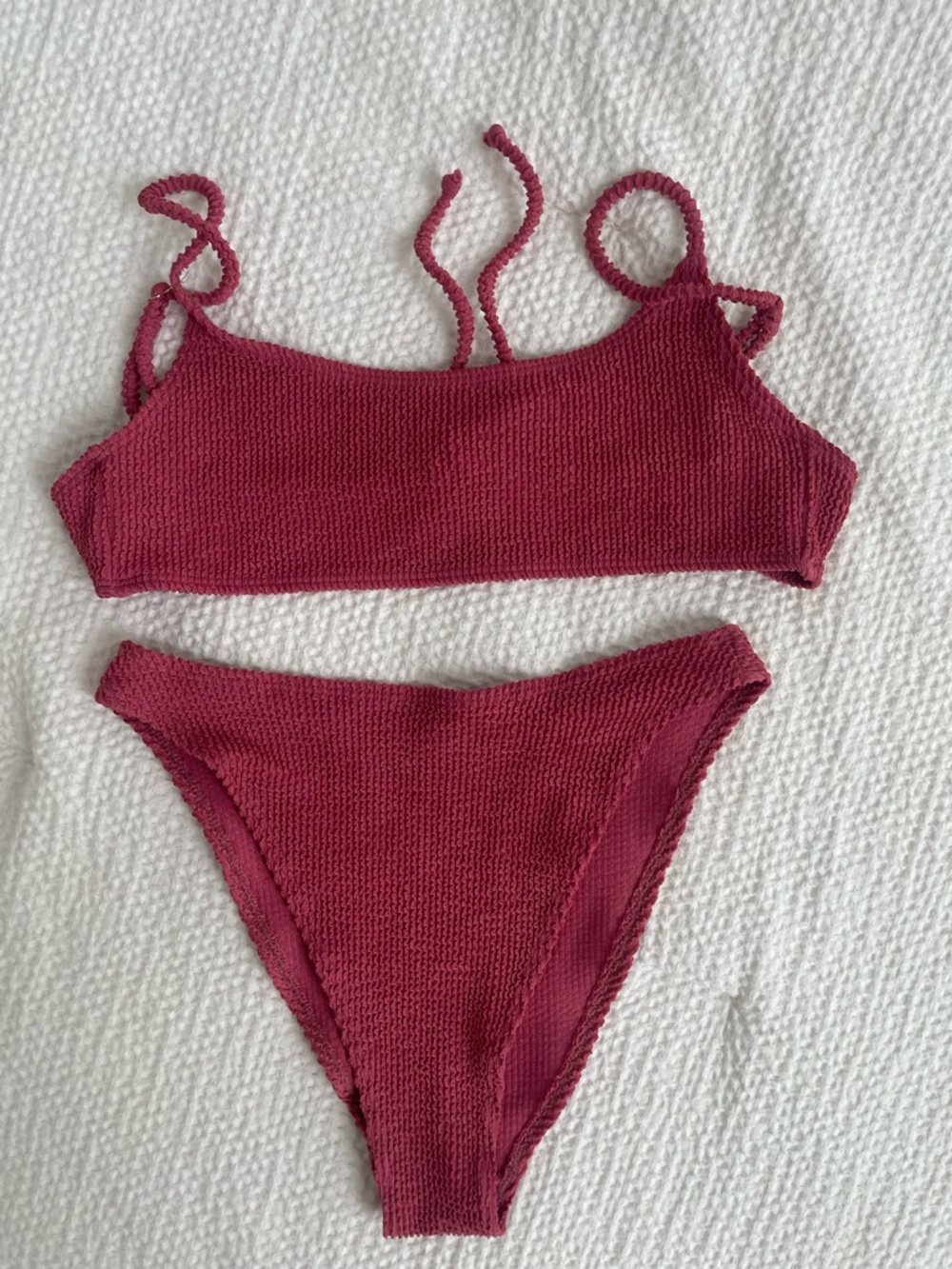 Skatie Rosada Crinkle bikini Maddie top Kelly bottoms in size Medium
